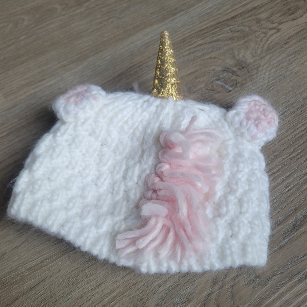 Target Girls Unicorn‎ Beanie Hat OSFM White Pink Gold Chunky Knit Whimsical